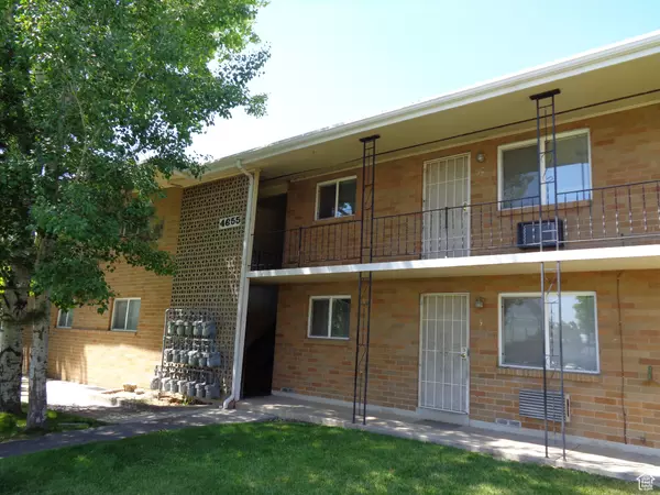 4655 S LOCUST LN #16, Holladay, UT 84117