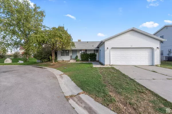 West Valley City, UT 84120,2933 S ROUNDTABLE RD