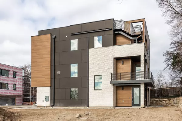 Holladay, UT 84124,4455 S HOLLADAY PARK LN E