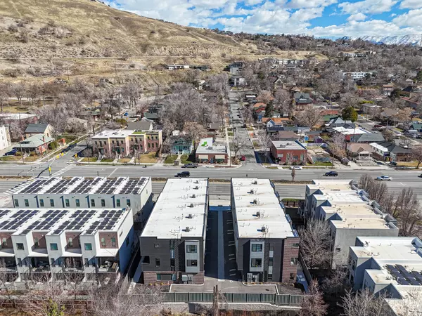 Salt Lake City, UT 84103,723 N 300 W #1