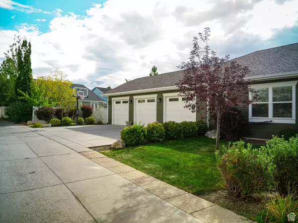South Jordan, UT 84095,11381 S SKYLUX AVE W