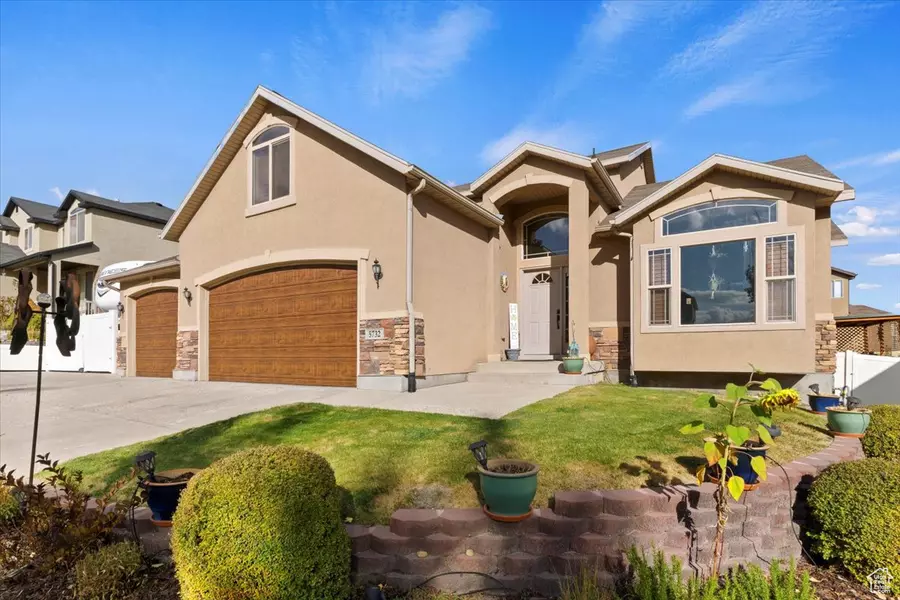 5732 W MOON CREST CT, West Jordan, UT 84081