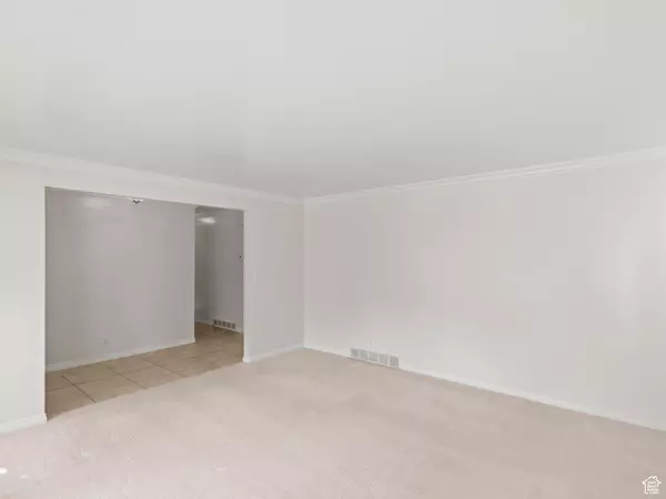 White City, UT 84094,10442 S CARNATION DR