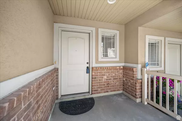 Layton, UT 84041,2048 N EVANS COVE LOOP