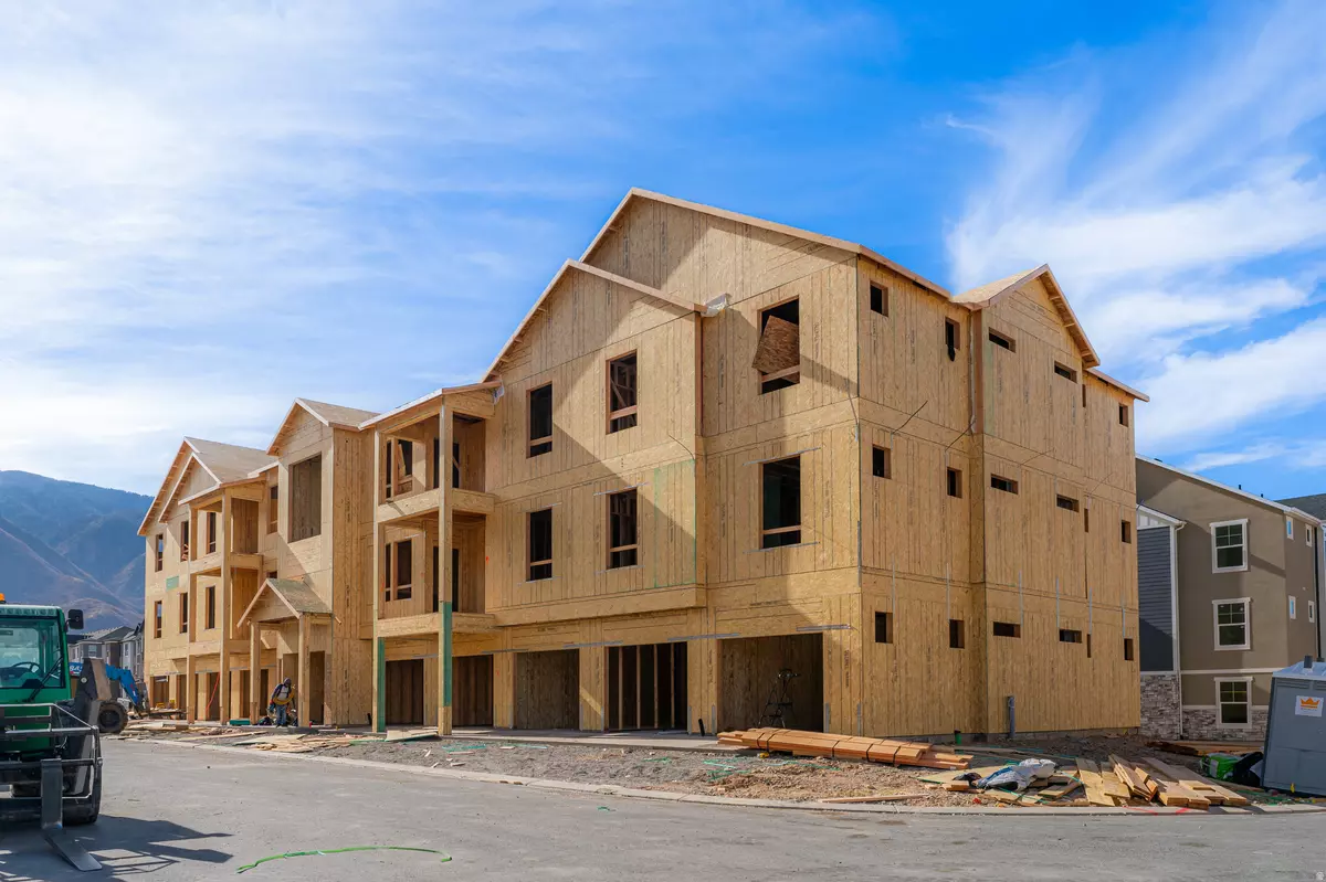 Mapleton, UT 84664,4662 S POPLAR WAY #Q201