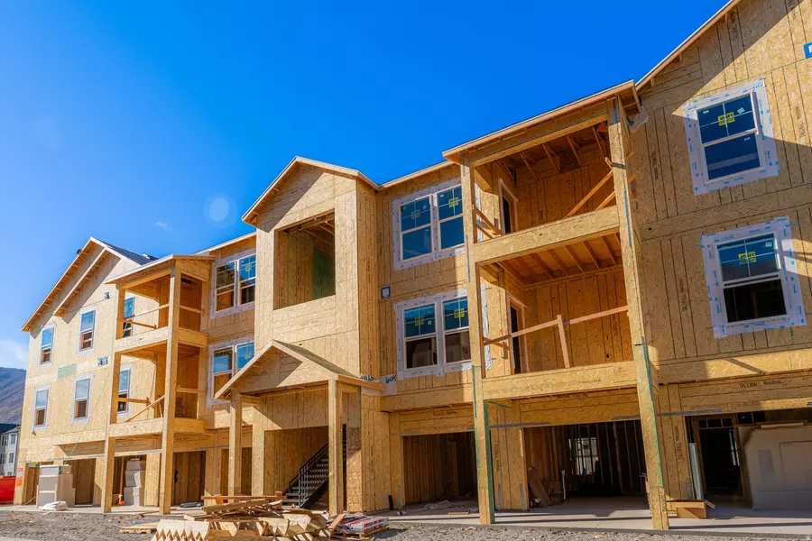 4662 S POPLAR WAY #Q203, Mapleton, UT 84664