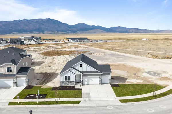 Eagle Mountain, UT 84005,5495 N SADDLE STONE DR. E #535