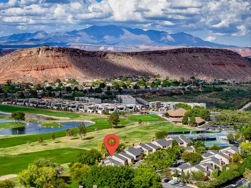 952 W BLOOMINGTON DR S, St. George, UT 84790