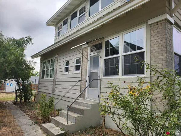 Twin Falls, ID 83301,321 N 7TH AVE N