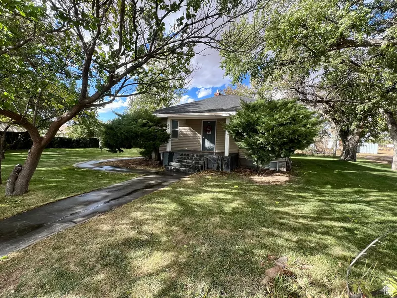 60 W CENTER, Meadow, UT 84644
