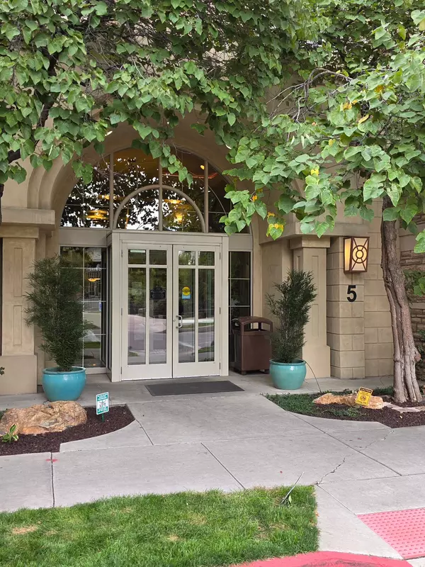 5 S 500 W #801, Salt Lake City, UT 84101