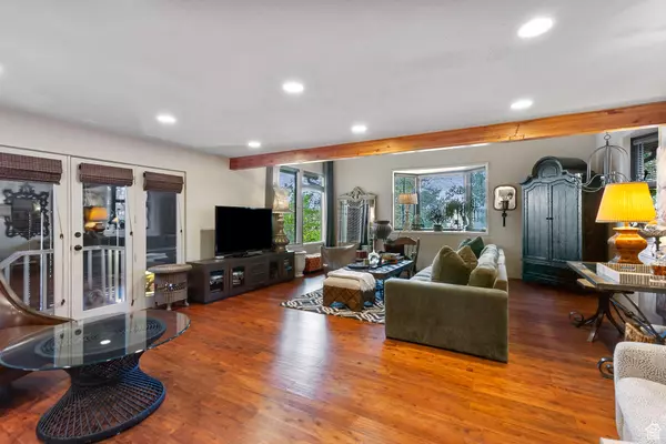 North Salt Lake, UT 84054,178 N VALLEY VIEW DR