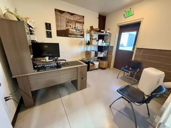 West Valley City, UT 84119,2187 W PRINTERS ROW S #106/7