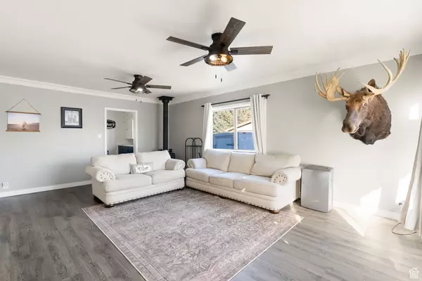 Preston, ID 83263,332 W ONEIDA ST