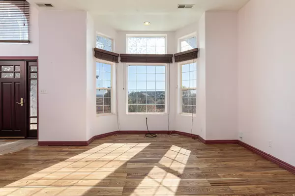 Kanab, UT 84741,530 W POWELL DR