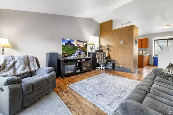 West Jordan, UT 84088,1375 W LITTLE CREEK DR