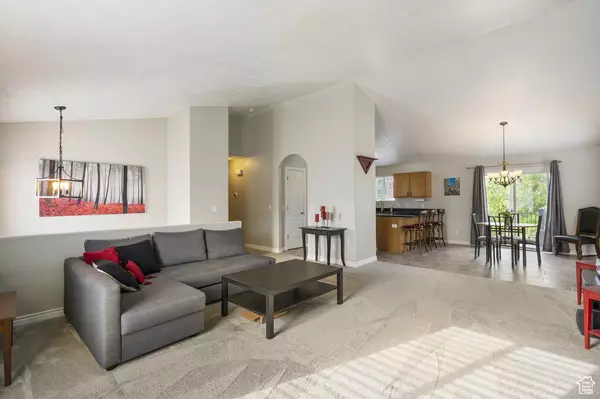 West Bountiful, UT 84087,2257 N 830 W