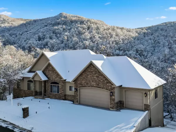 Bountiful, UT 84010,1284 E CANYON CREEK DR S