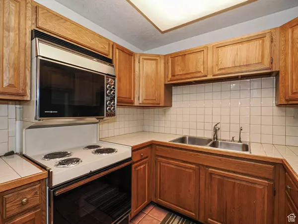 Salt Lake City, UT 84102,560 E SOUTH TEMPLE #C101