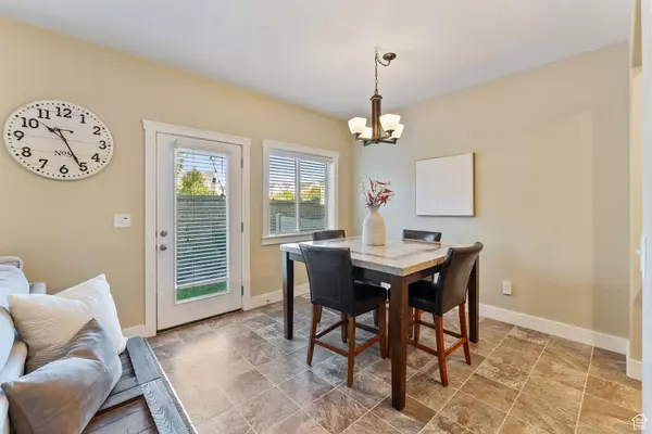 Murray, UT 84123,6660 S RYKER VISTA LN W
