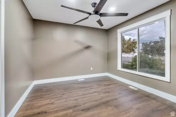 Ogden, UT 84401,539 W 24TH ST