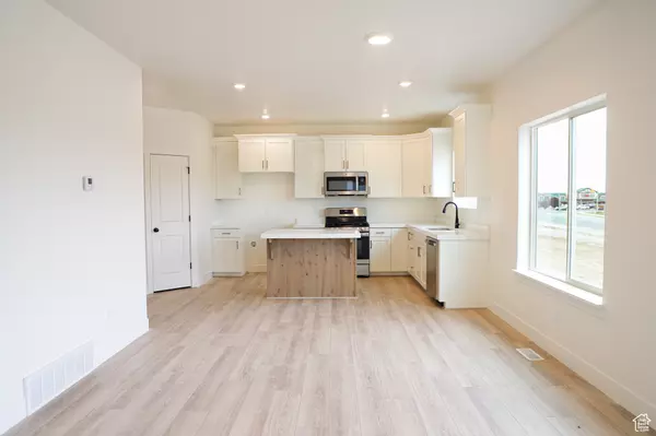 Salem, UT 84653,457 E 720 N LOT #8