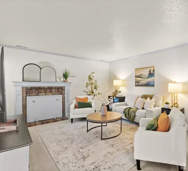 Sandy, UT 84070,7944 S HARVEL DR E