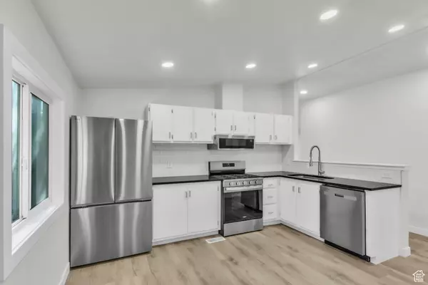 Salt Lake City, UT 84116,612 W 200 N