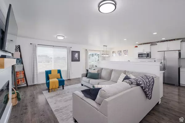 Saratoga Springs, UT 84045,458 S DAY DREAM LN