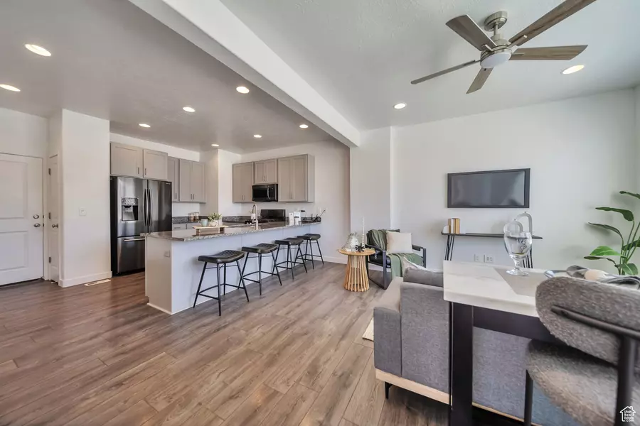 15434 S NAVY TRAILS LN W, Bluffdale, UT 84065