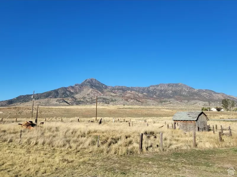 5450 W 20400 N, Plymouth, UT 84330