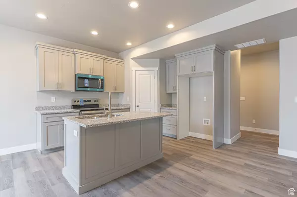 Nibley, UT 84321,2238 S 1120 W #68