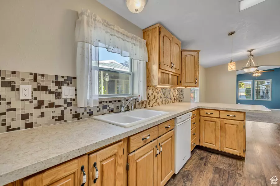 11296 S HIDDEN VIEW LN E #239, Sandy, UT 84070