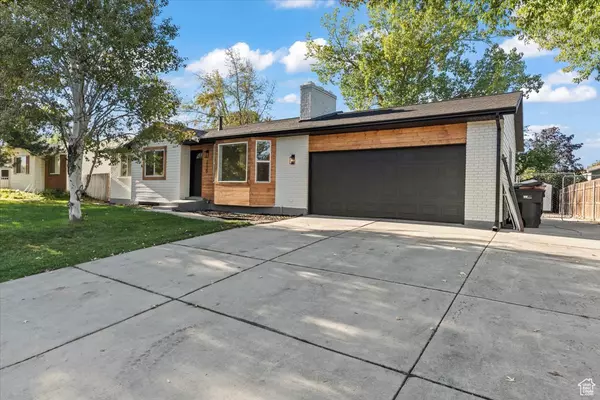 Sandy, UT 84093,2120 E NEWCASTLE DR N