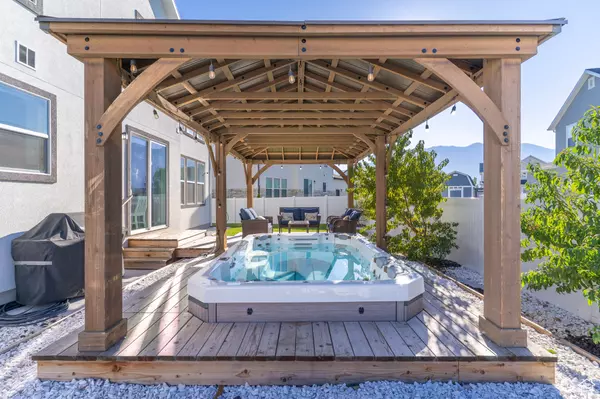Springville, UT 84663,585 W 850 S