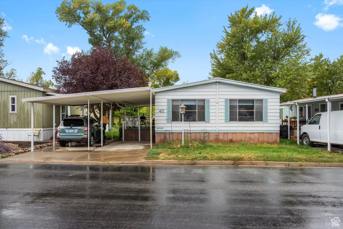 Uintah, UT 84405,975 E 6600 S #41