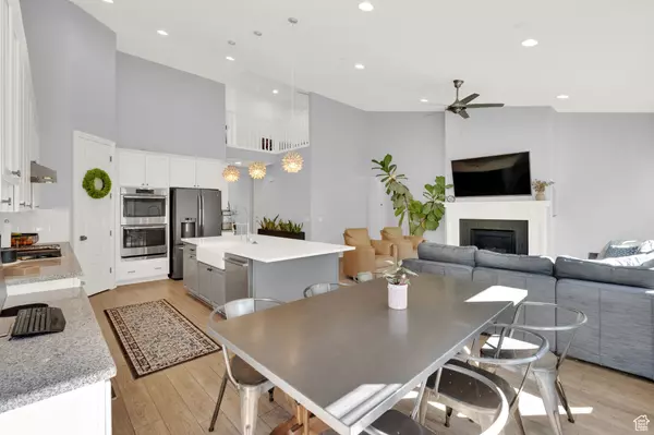 Bountiful, UT 84010,497 N STONE CREEK CIR