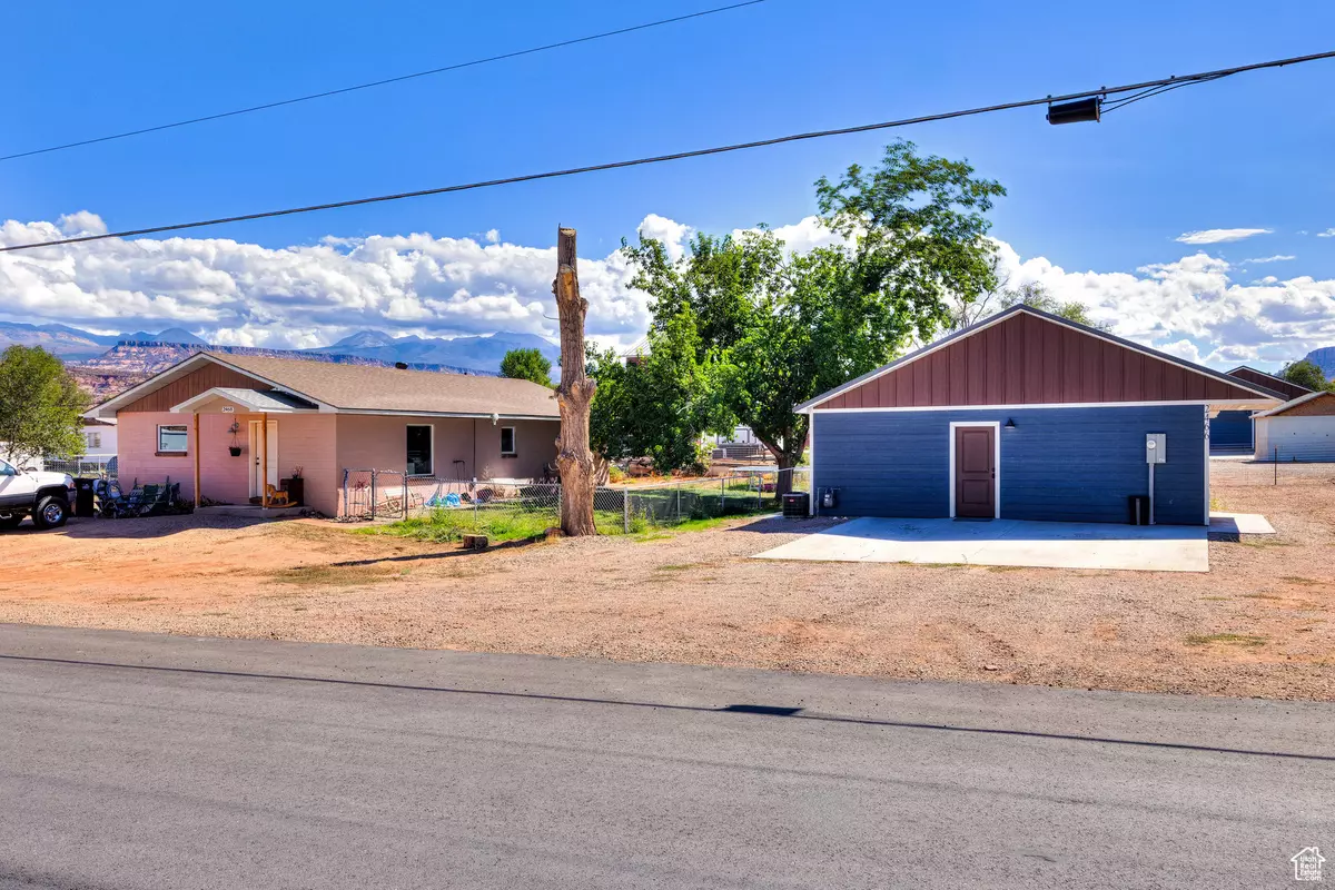 Moab, UT 84532,2468 E SAN JOSE RD