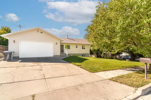 Hyde Park, UT 84318,460 E 85 S