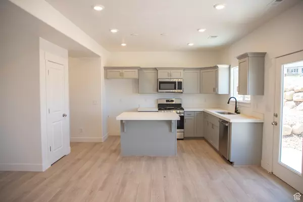 Spanish Fork, UT 84660,1914 E 1350 N