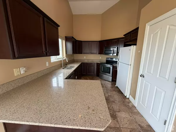 Provo, UT 84606,778 S SLATE CANYON DR E