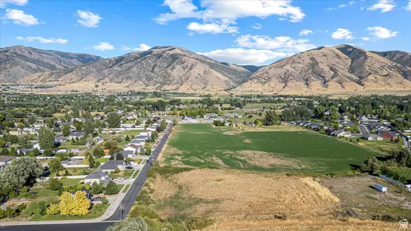Nibley, UT 84321,294 W 3400 S #9