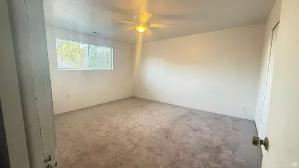 Salt Lake City, UT 84106,2752 S MCCLELLAND ST