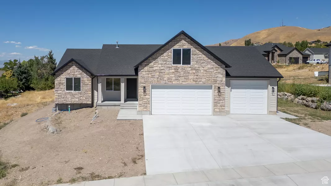 821 E 160 N, Hyde Park, UT 84318