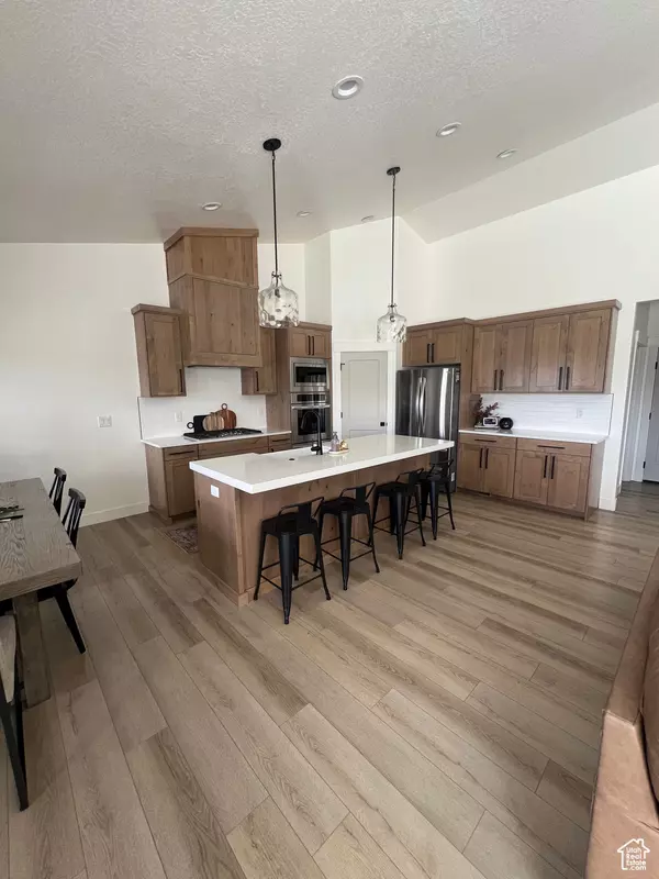 Pleasant View, UT 84414,1023 W 3350 N