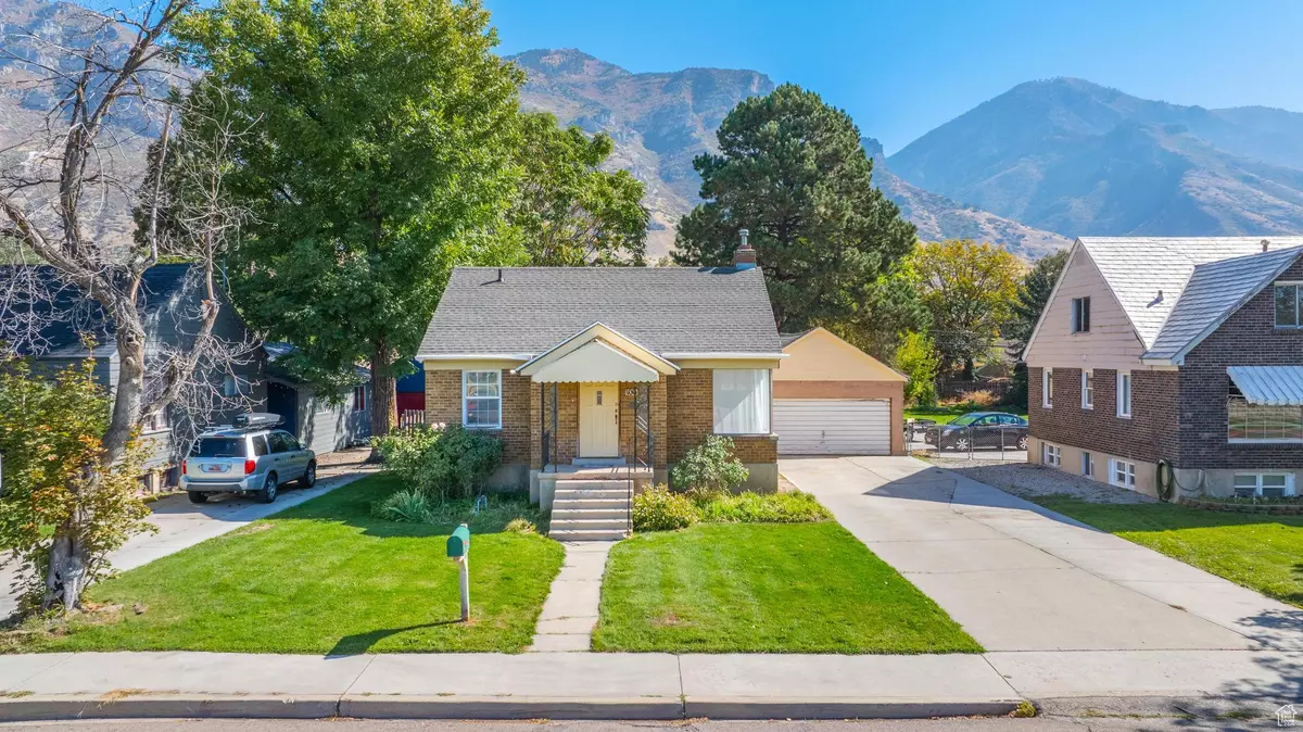 Provo, UT 84606,100 N 700 E