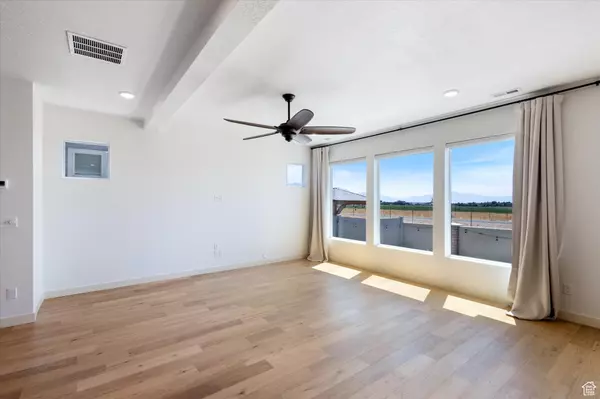 Highland, UT 84003,4985 W WILLOWBANK DR