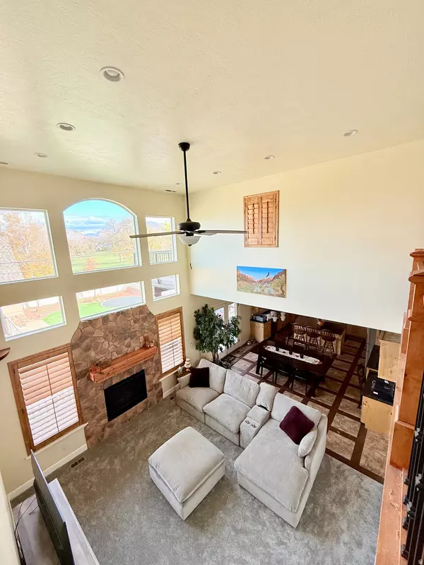 Murray, UT 84107,469 E VINE ST