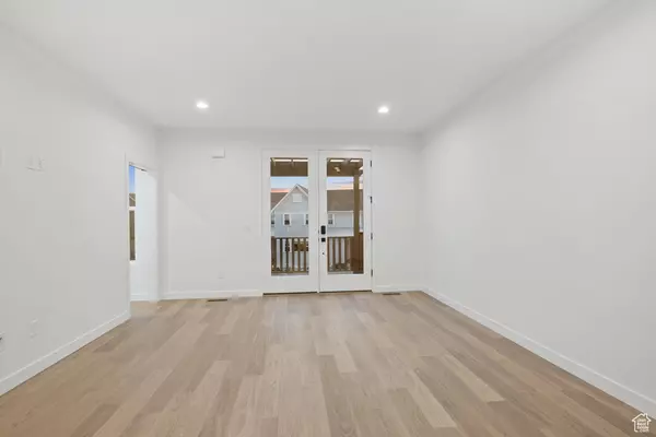 South Jordan, UT 84009,6616 W GOSLING DR #281