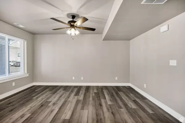 Nibley, UT 84321,2237 S 1150 W #39